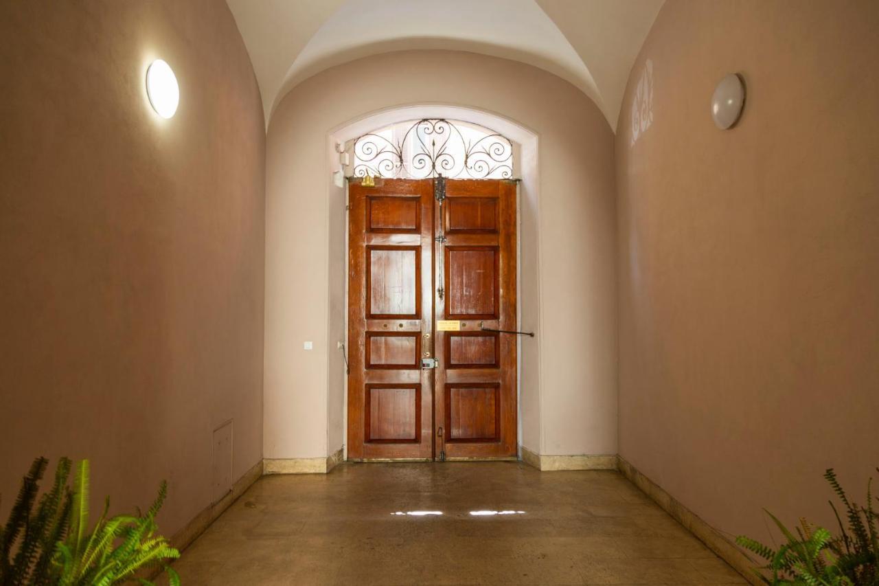 Rome Lucia Apartment エクステリア 写真